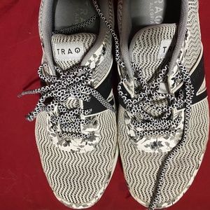 Alegria sneakers size 40